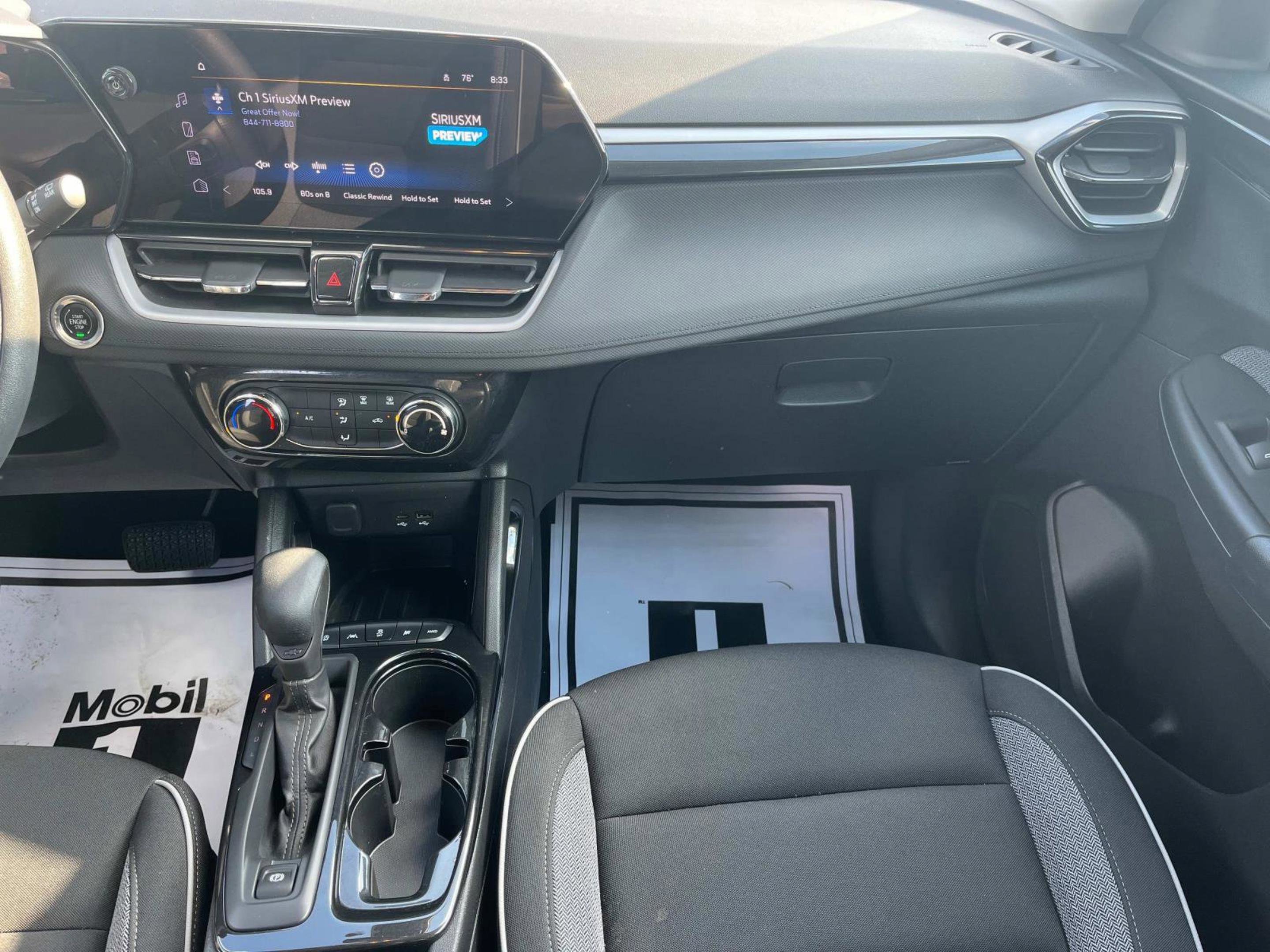 Used 2025 Chevrolet TrailBlazer LT image 10