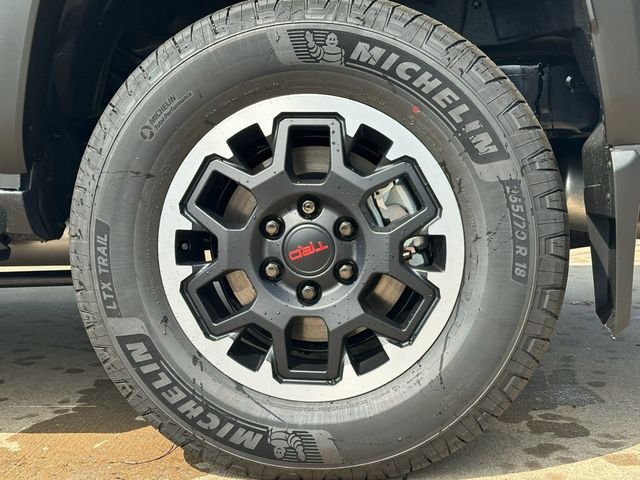 New 2026 Toyota 4Runner TRD Off-Road AWD/4WD image 10