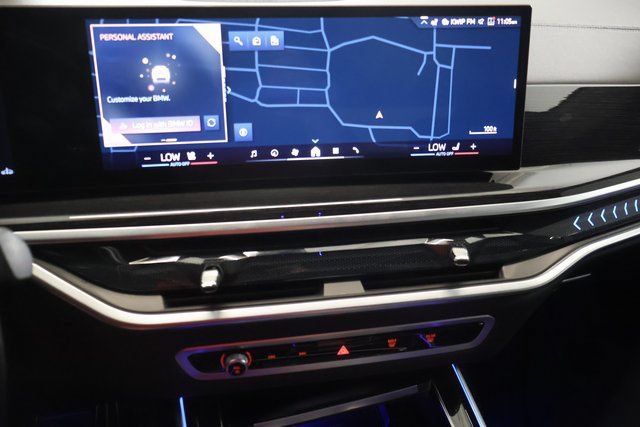 Used 2024 BMW X7 xDrive40i w/ Executive Package AWD/4WD image 22