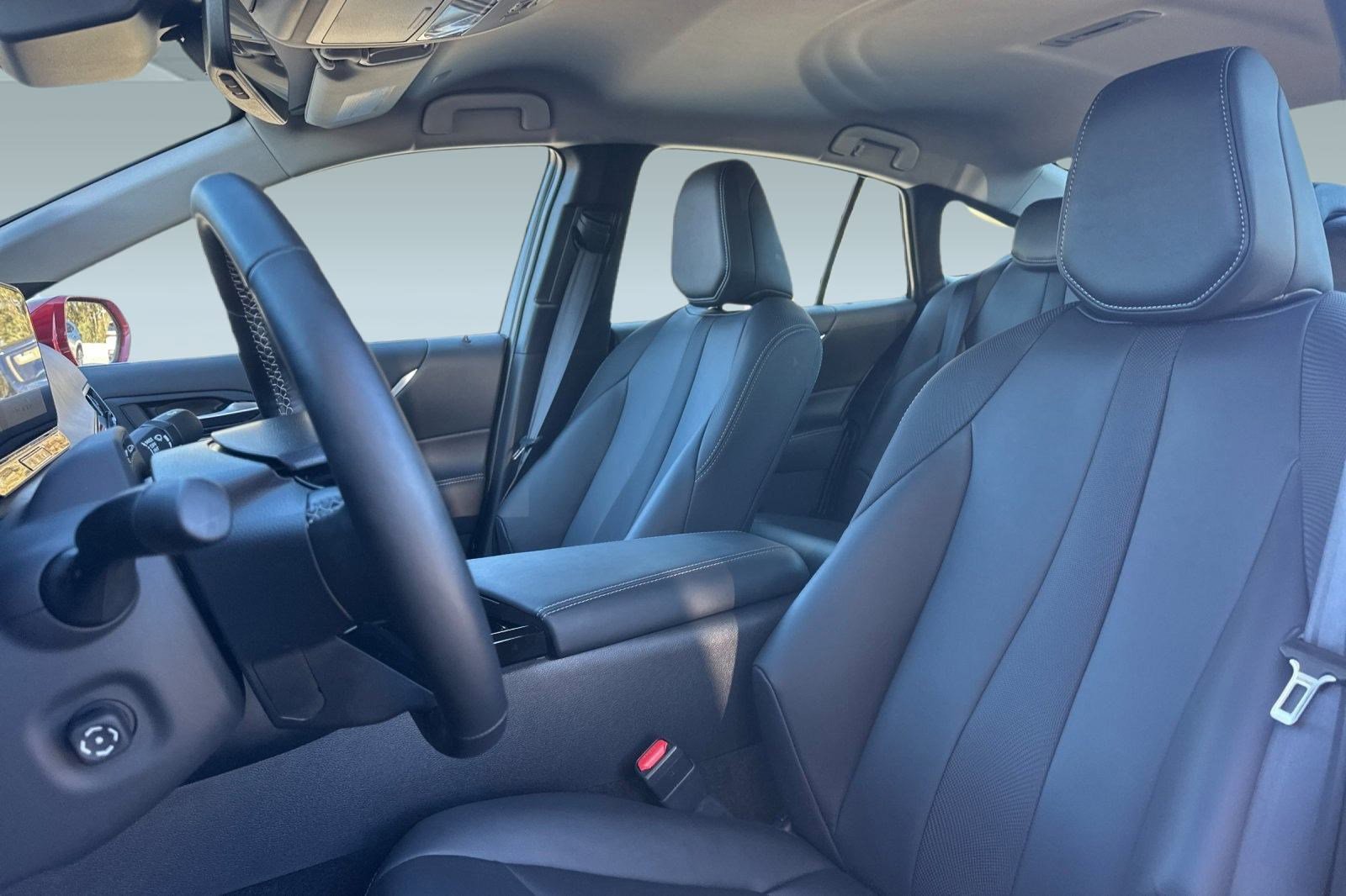 Used 2024 Toyota Mirai XLE w/ Advanced Technology Package image 22