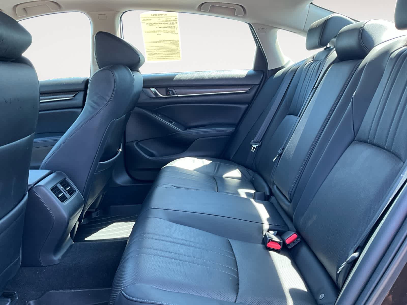 Used 2018 Honda Accord Touring image 15