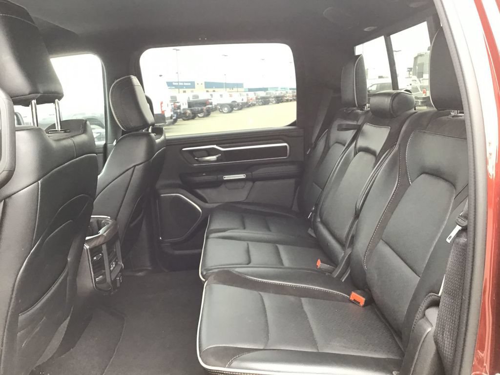 Certified 2025 RAM 1500 Laramie AWD/4WD image 17