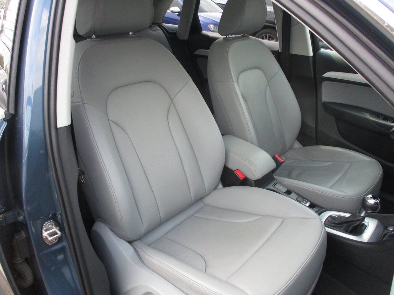 Used 2016 Audi Q3 2.0T Premium Plus w/ Technology Package AWD/4WD image 58