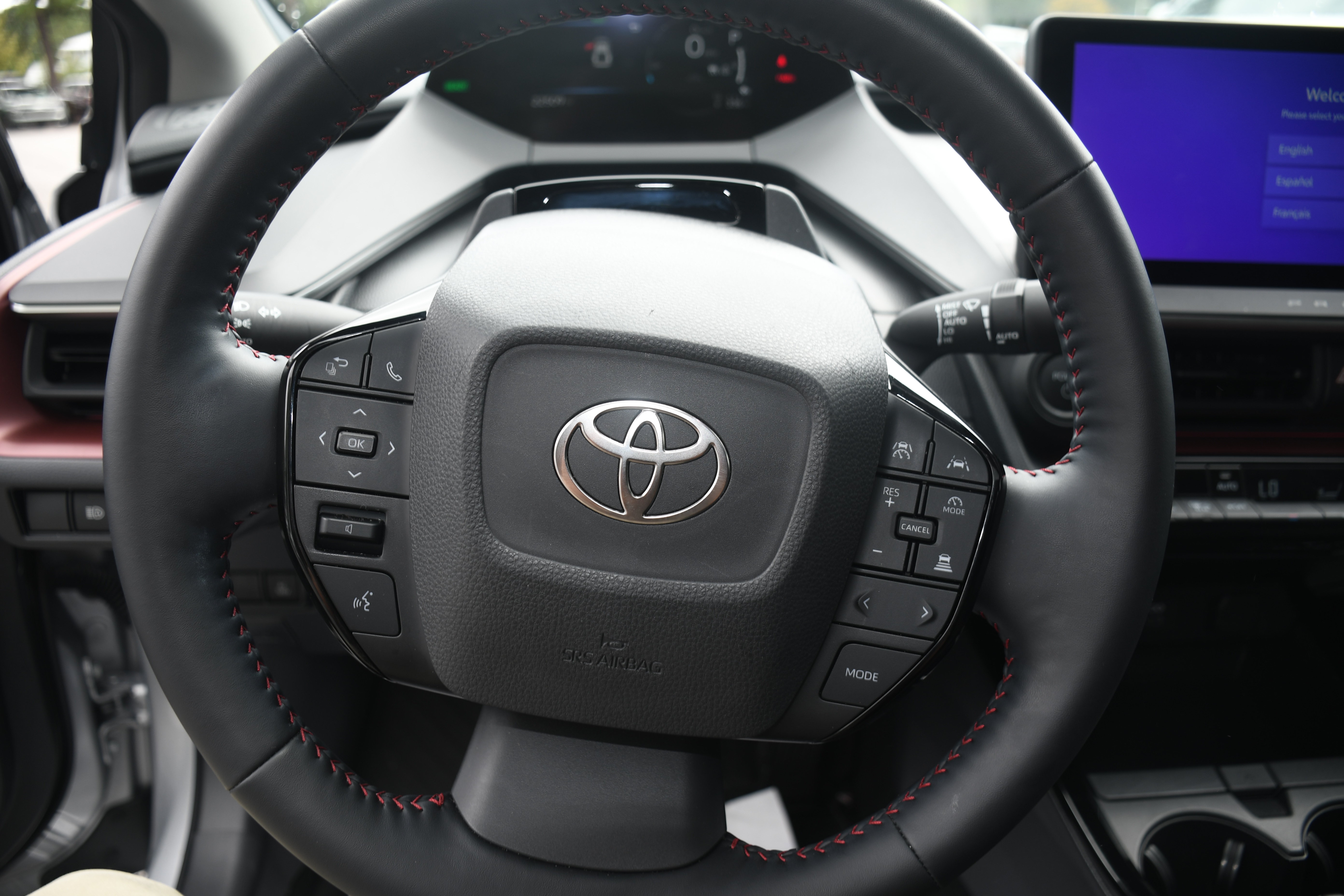 Certified 2025 Toyota Prius Plug-In Hybrid FWD image 14