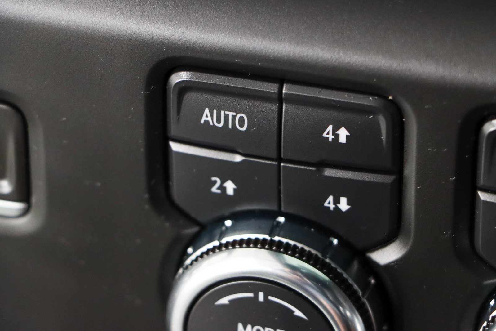 Used 2023 GMC Sierra 1500 AT4 w/ Technology Package image 23