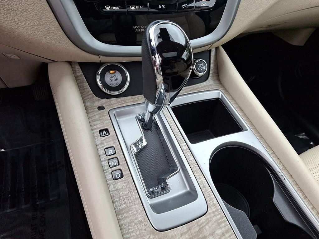 Used 2020 Nissan Murano SL w/ Moonroof Package AWD/4WD image 18