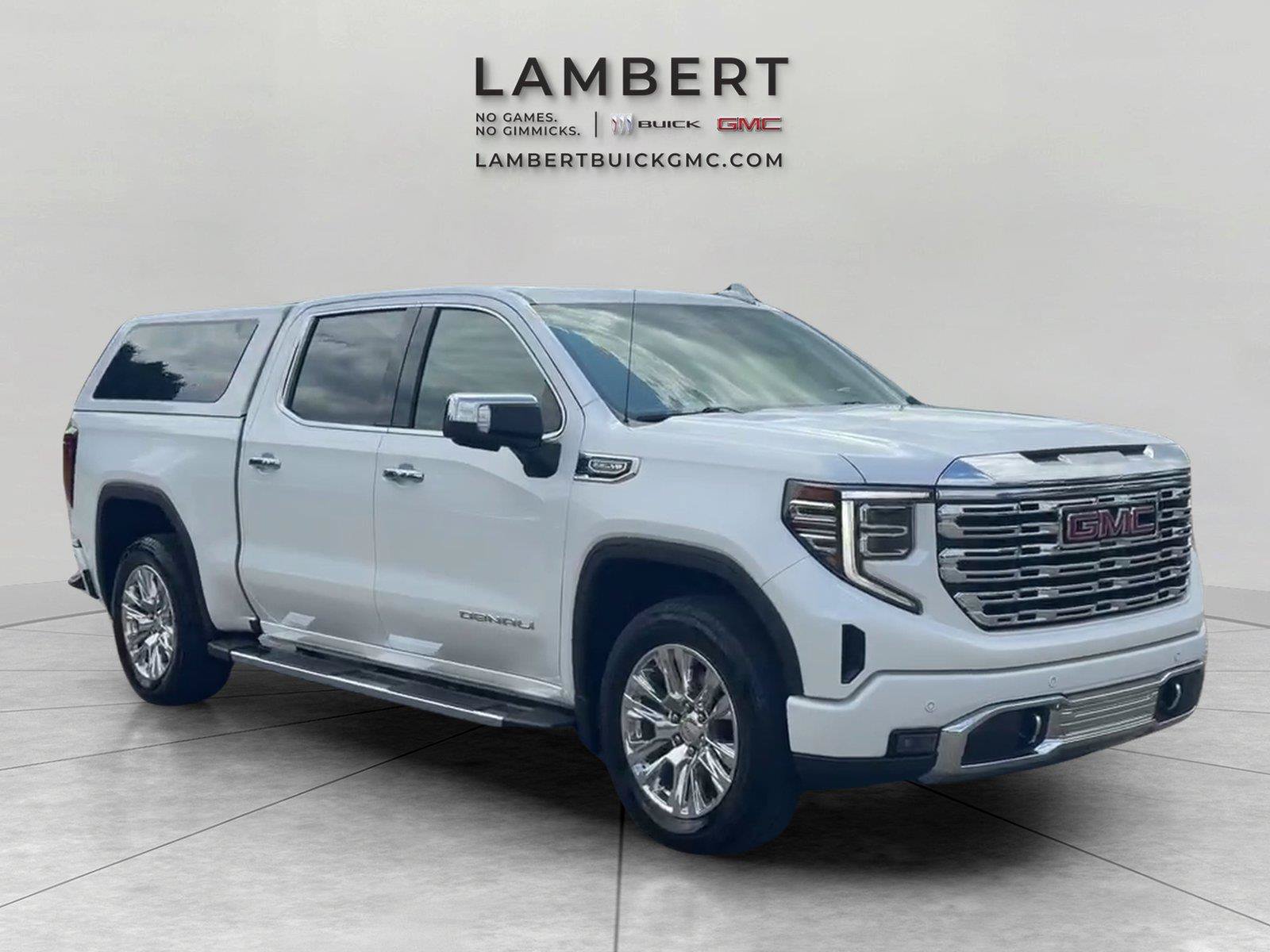 Used 2024 GMC Sierra 1500 Denali w/ Technology Package AWD/4WD image 7