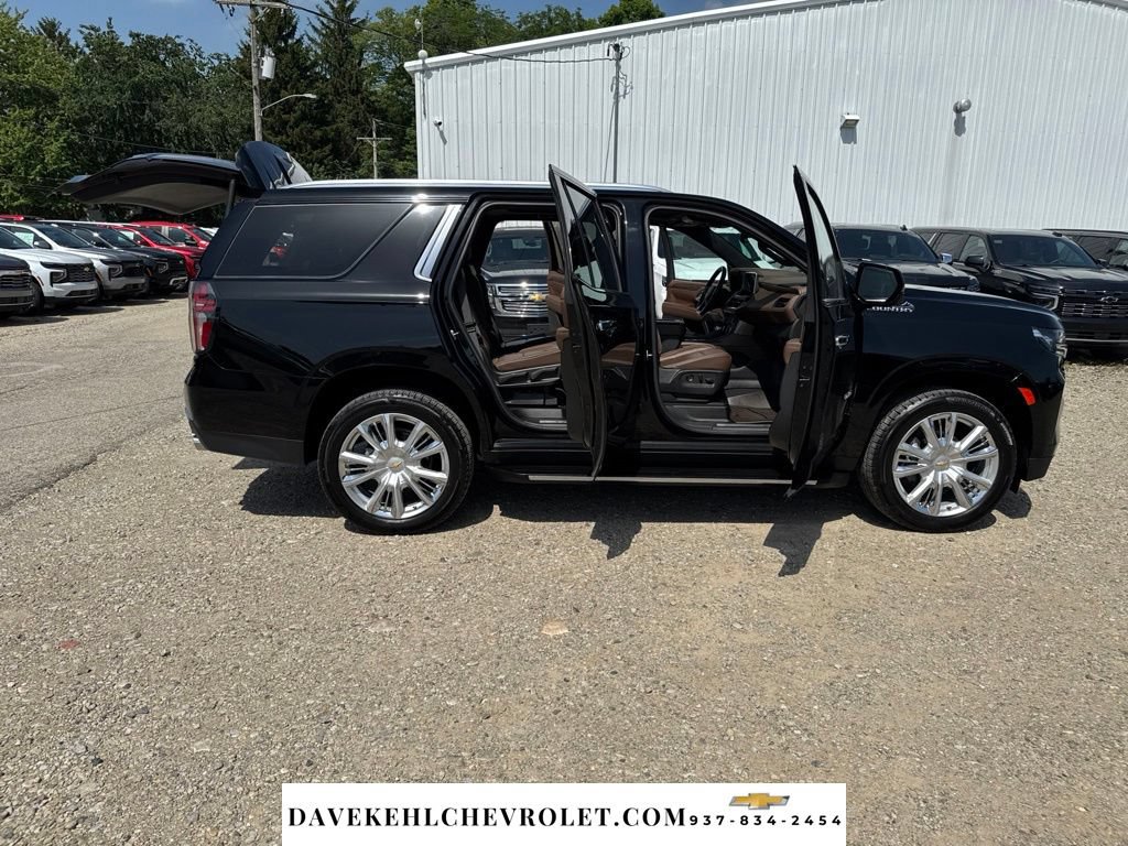 Used 2023 Chevrolet Tahoe High Country AWD/4WD image 39
