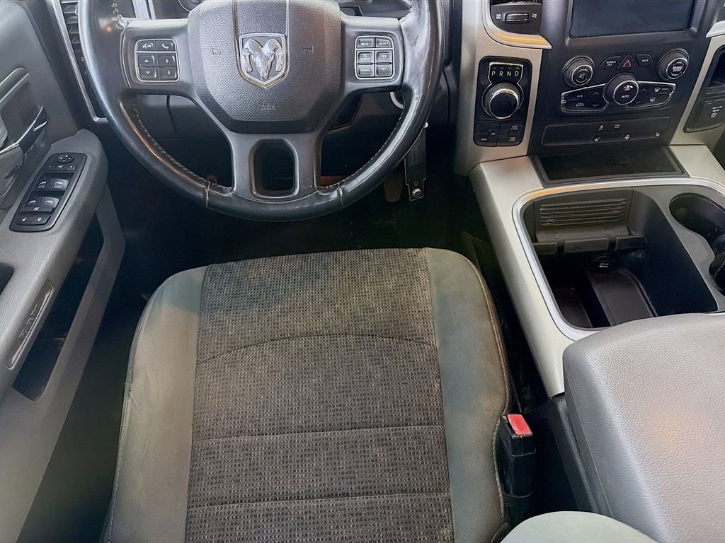 Used 2018 RAM 1500 SLT image 24