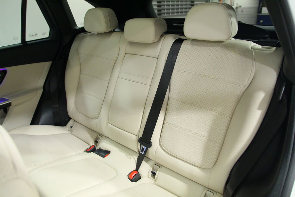 Certified 2023 Mercedes-Benz GLC 300 4MATIC image 31