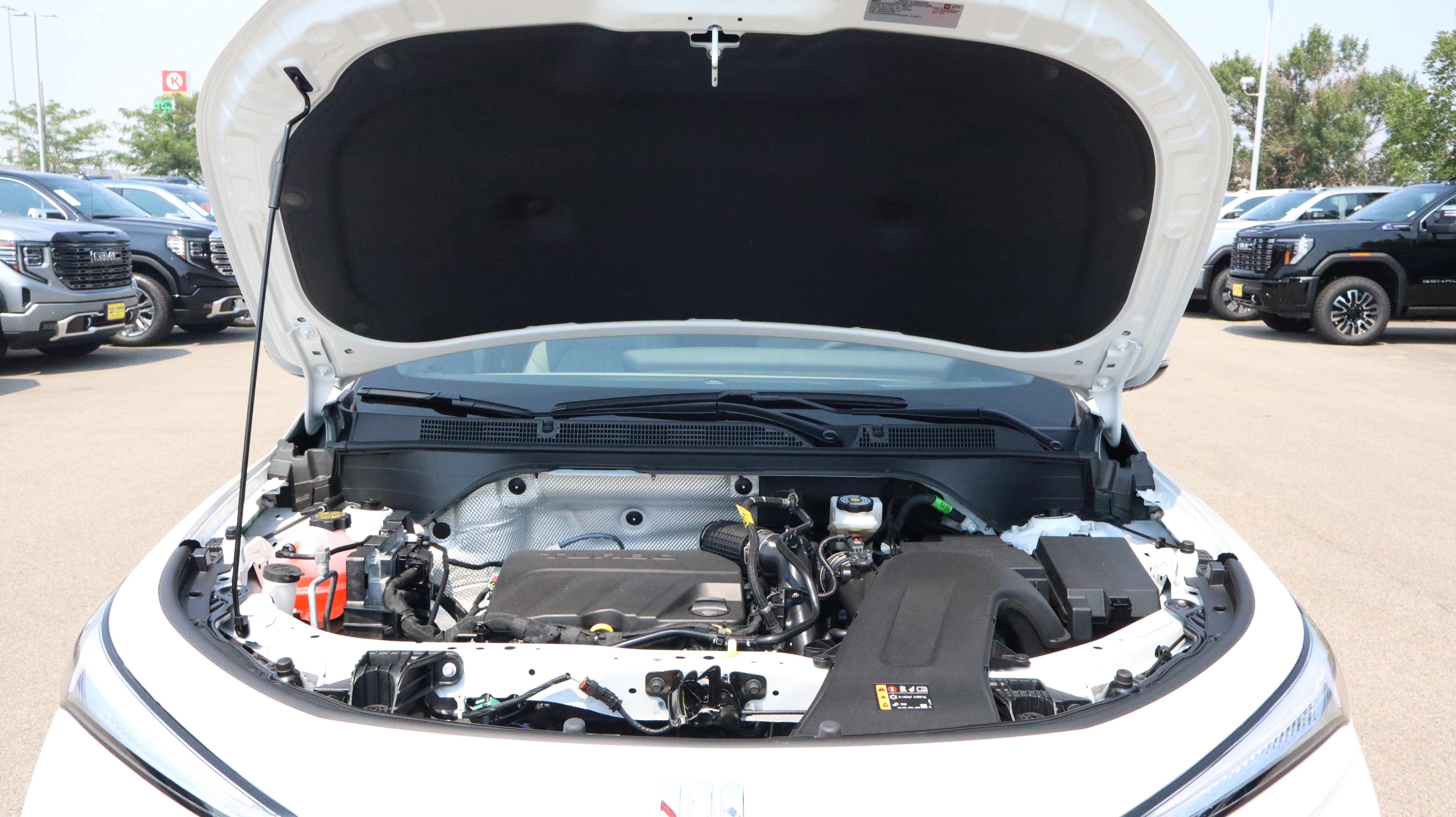 New 2025 Buick Envista Avenir image 18