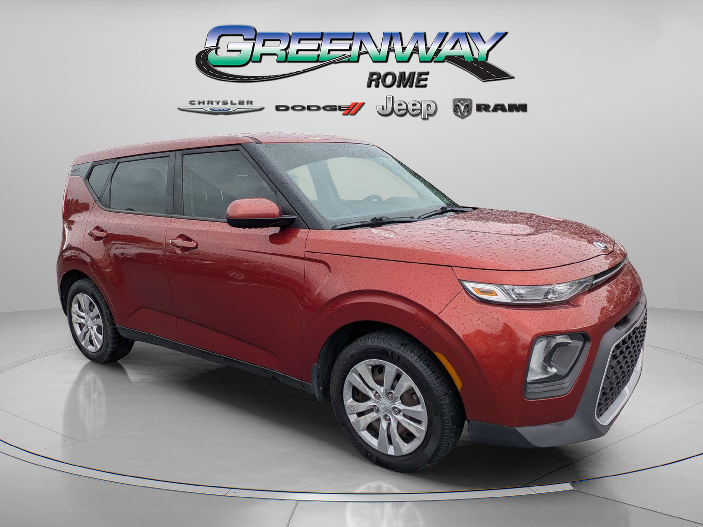 Used 2021 Kia Soul LX image 2