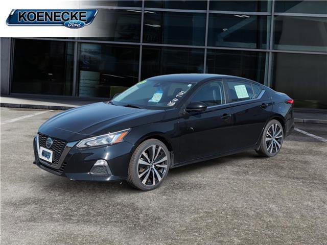 Used 2021 Nissan Altima 2.5 SR image 1