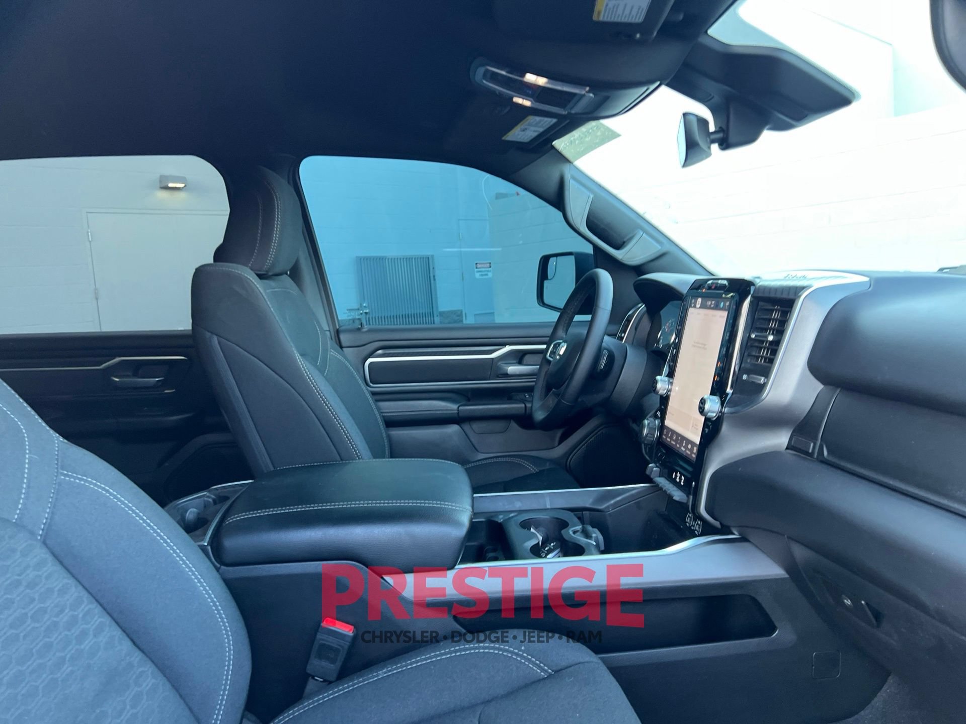 Used 2025 RAM 1500 Big Horn AWD/4WD image 24