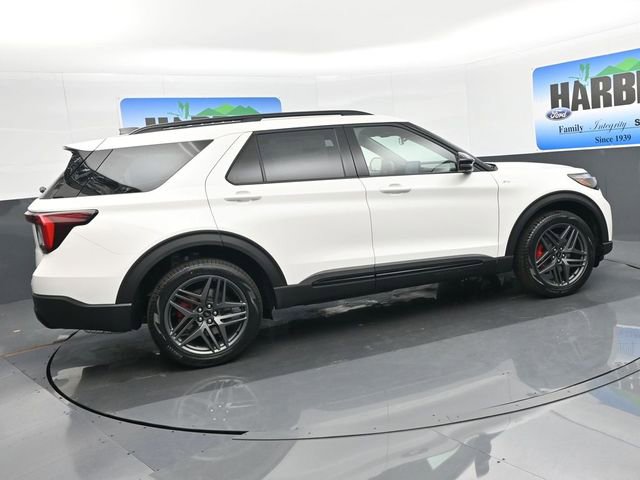 New 2026 Ford Explorer ST-Line w/ ST-Line Street Pack image 6