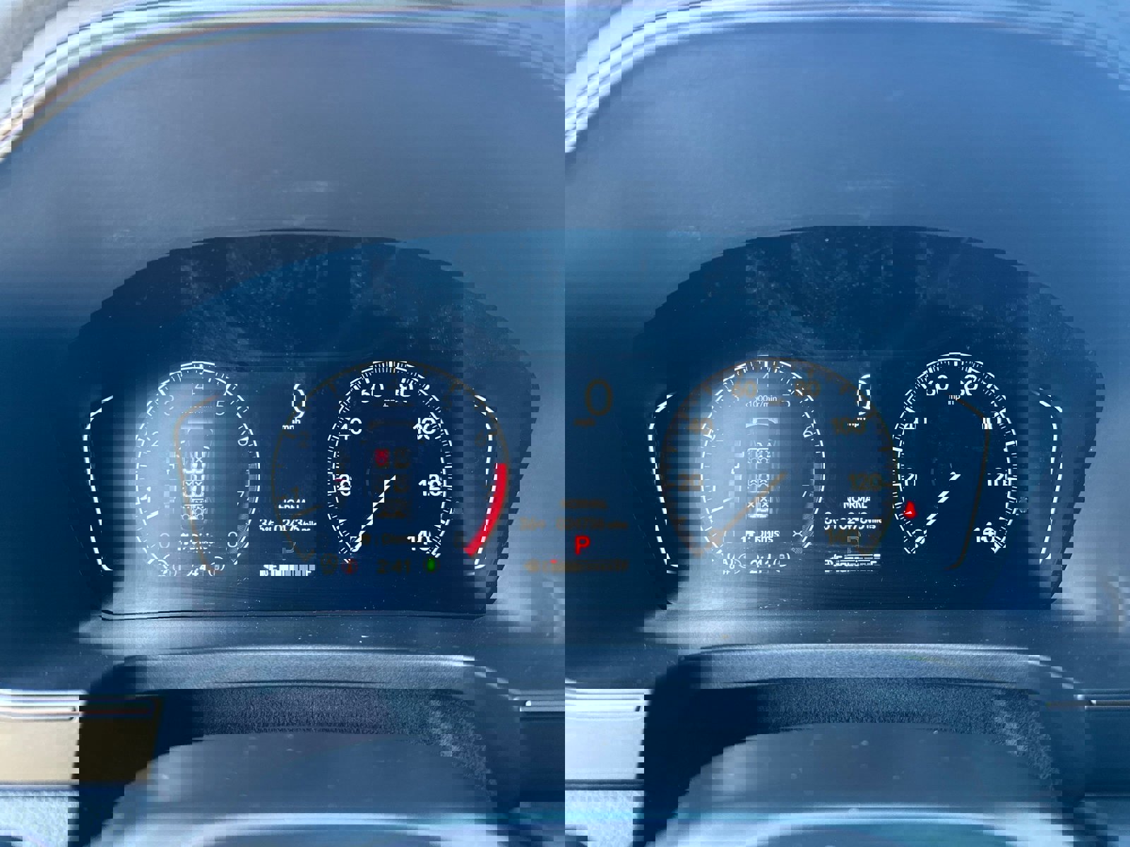 Used 2025 Honda Pilot TrailSport image 27