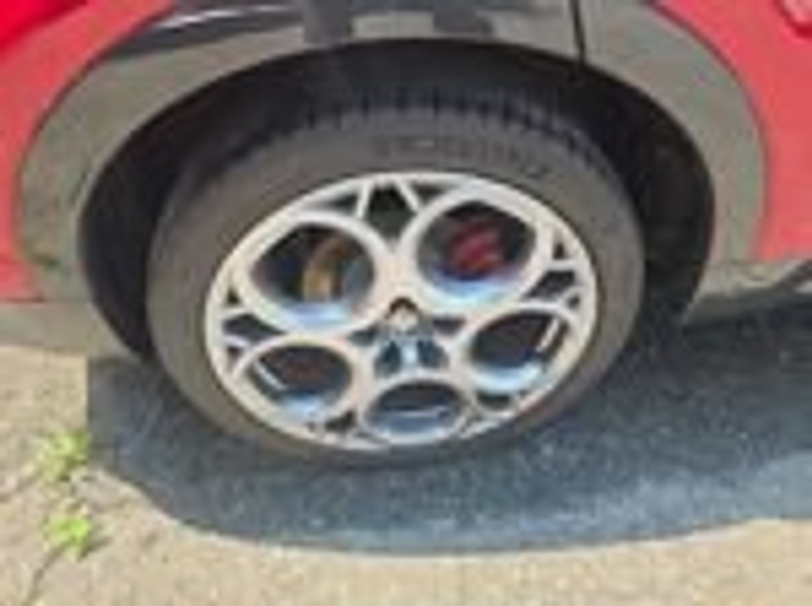 Used 2024 Alfa Romeo Tonale Veloce AWD/4WD image 24
