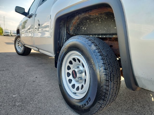 Used 2018 GMC Sierra 1500 4x4 Regular Cab image 19