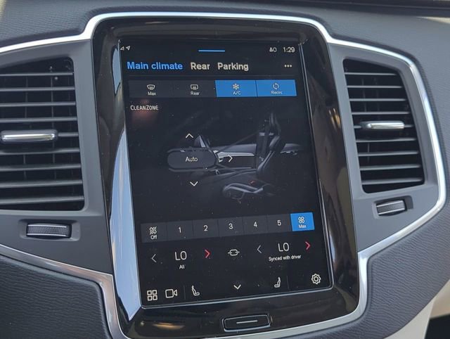 Certified 2025 Volvo XC90 B6 Core image 31