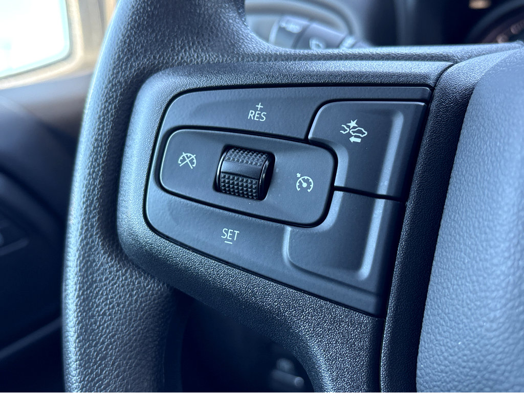 Used 2025 Chevrolet Silverado 1500 Custom image 15