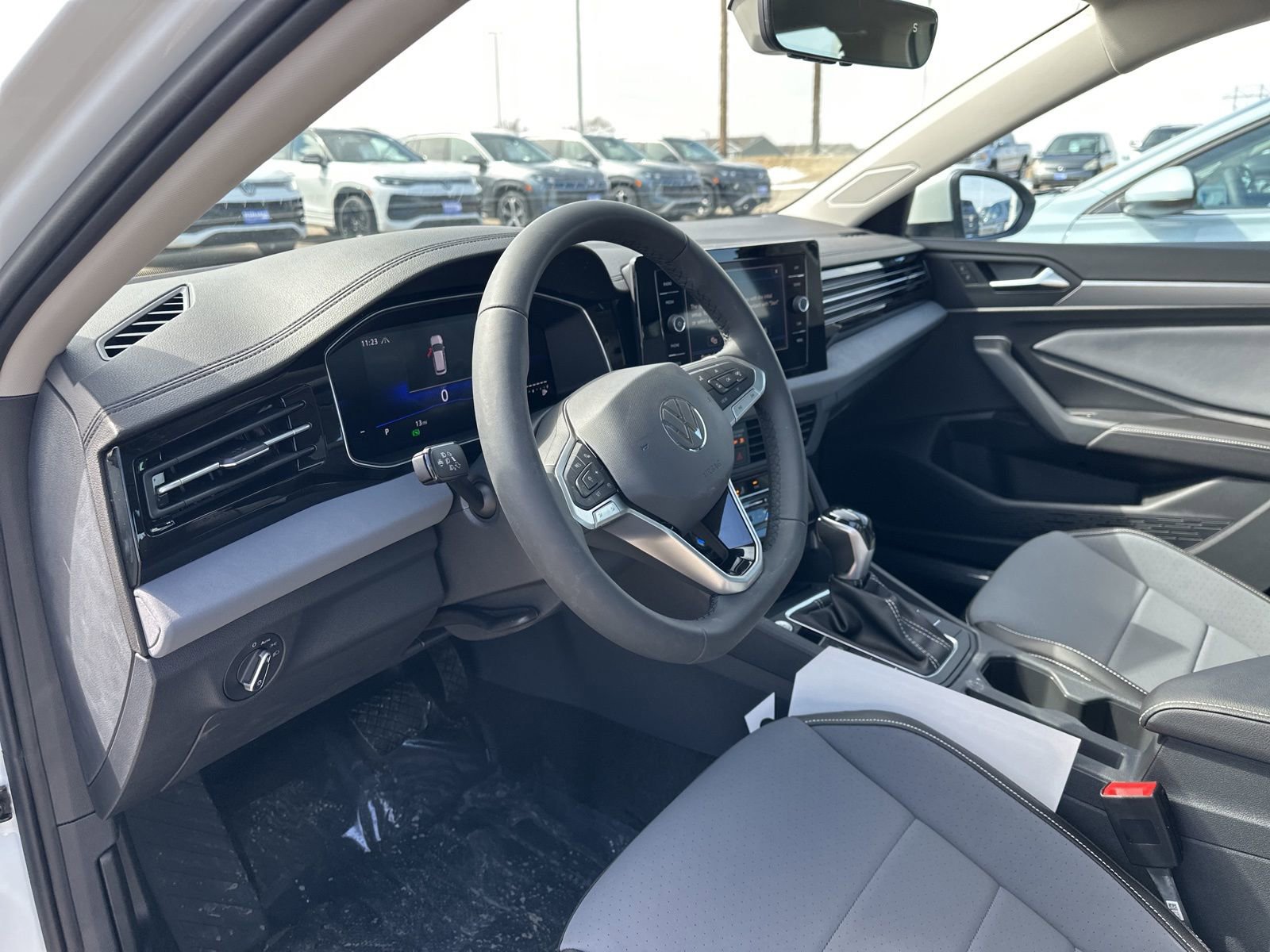 New 2026 Volkswagen Jetta SE image 10