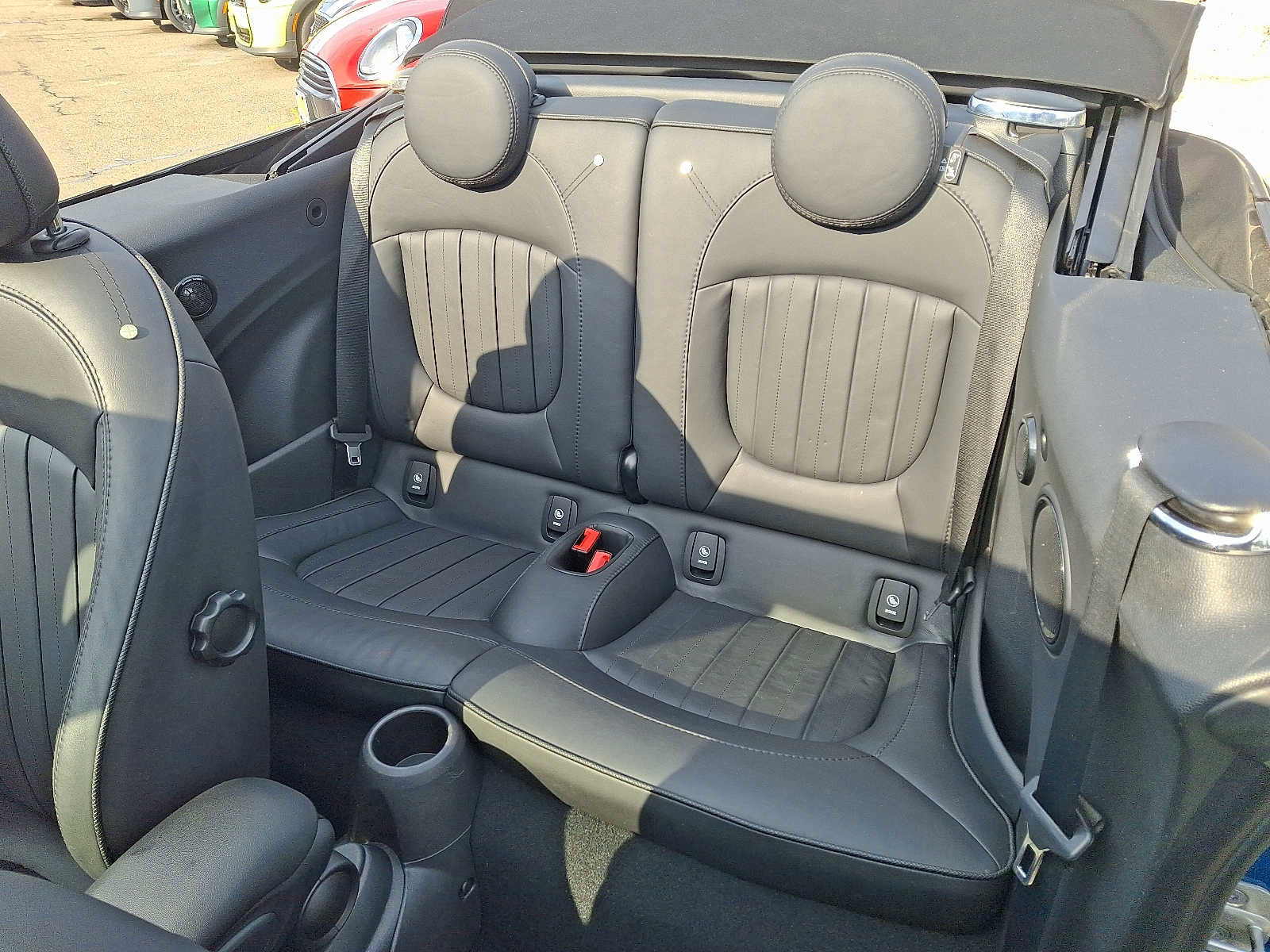 Used 2022 MINI Cooper S image 10