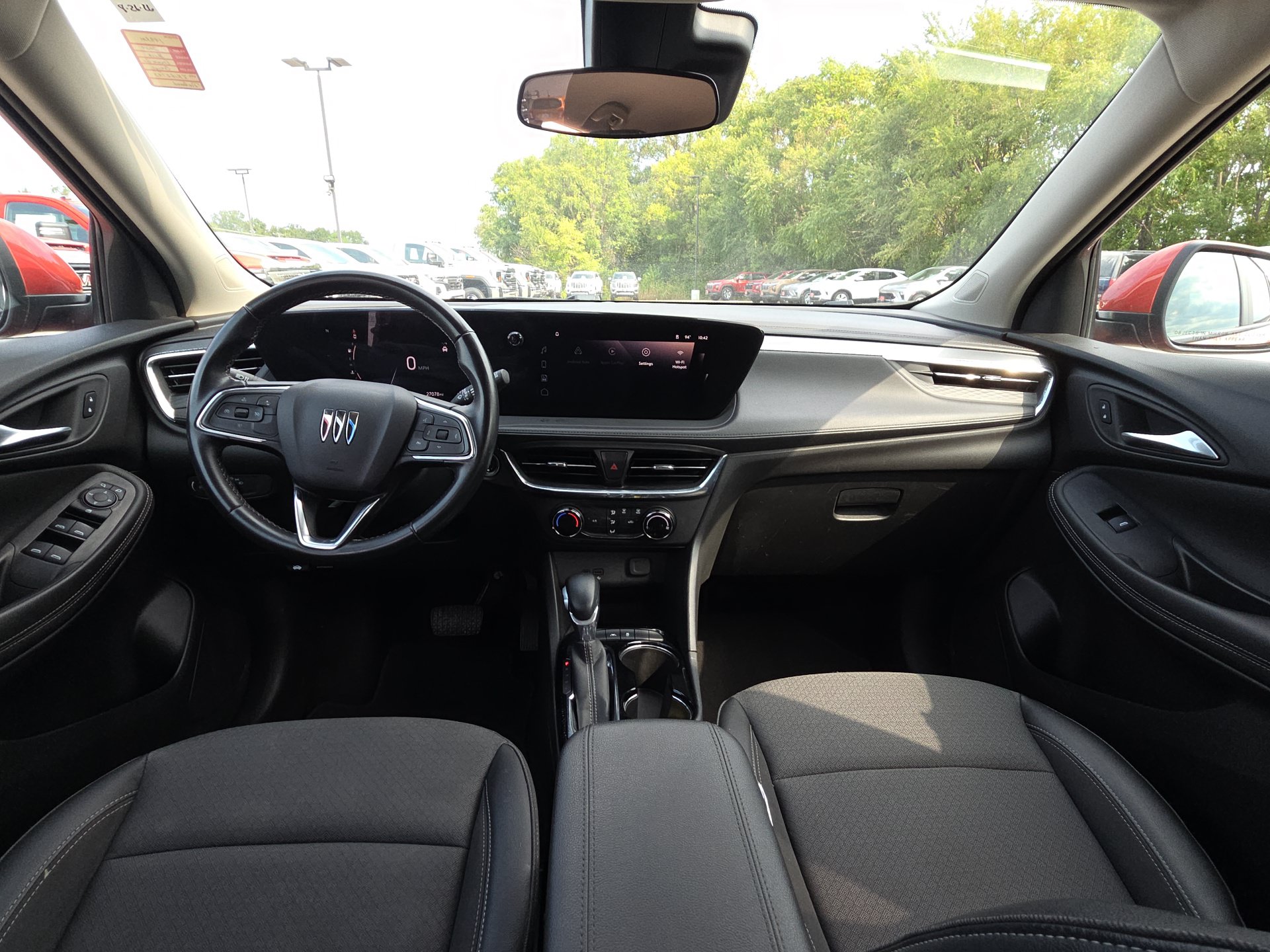 Used 2024 Buick Encore GX Preferred FWD image 29