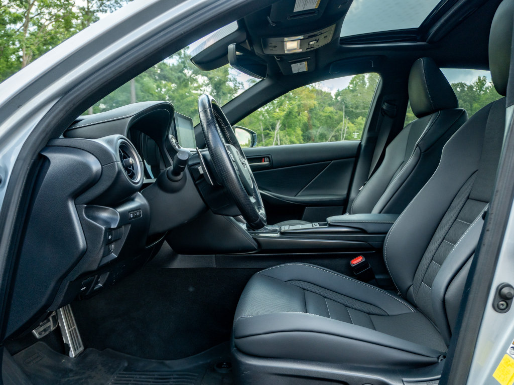 Used 2022 Lexus IS 350 F Sport AWD/4WD image 11