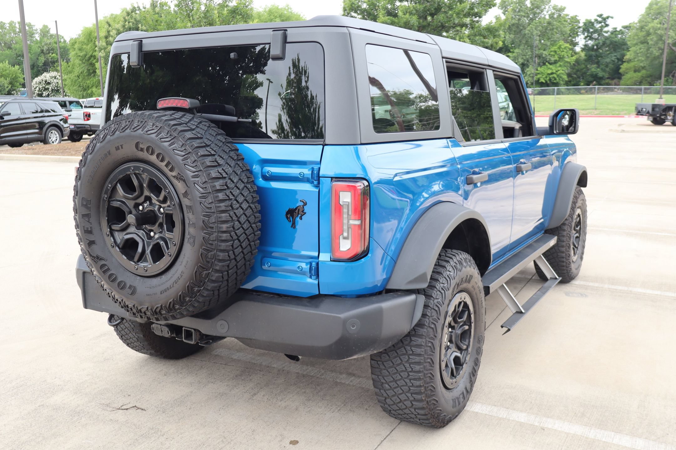 Used 2022 Ford Bronco Wildtrak AWD/4WD image 3