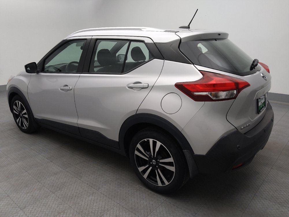 Used 2020 Nissan Kicks SV FWD image 3