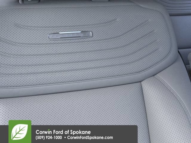 New 2026 Ford Expedition Max Platinum w/ Platinum Ultimate Package AWD/4WD image 16