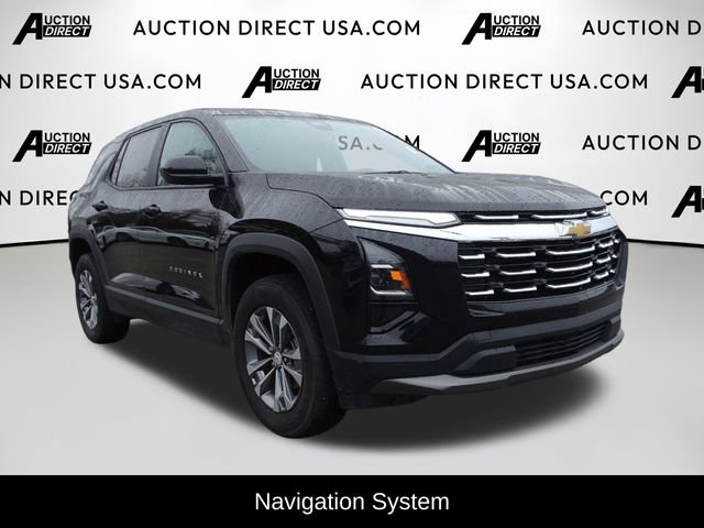 Used 2025 Chevrolet Equinox LT image 2