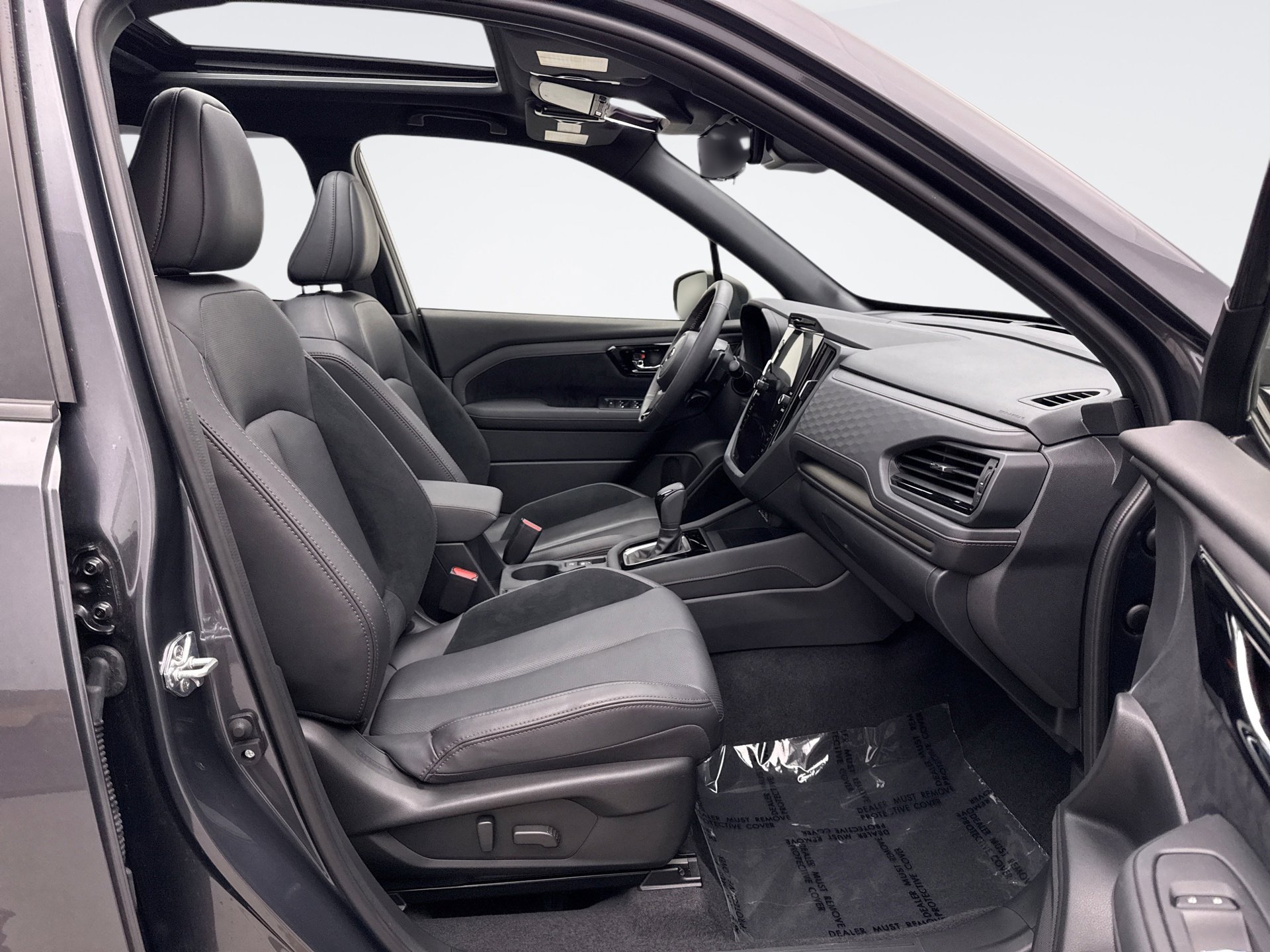 Used 2025 Subaru Forester Touring AWD/4WD image 19