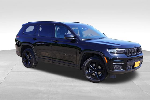Certified 2025 Jeep Grand Cherokee L Limited w/ Luxury Tech Group II AWD/4WD image 2