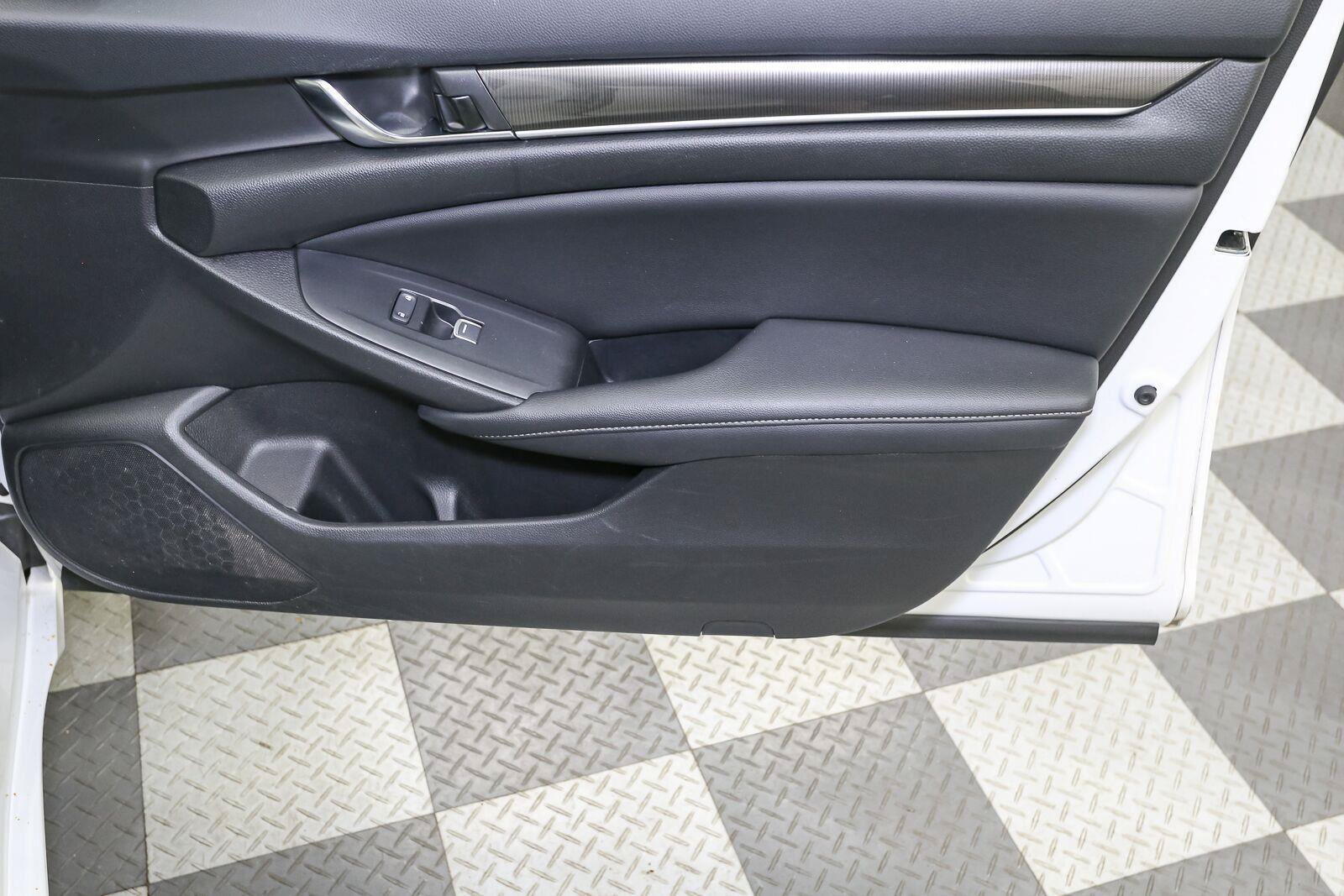 Used 2021 Honda Accord Sport image 21