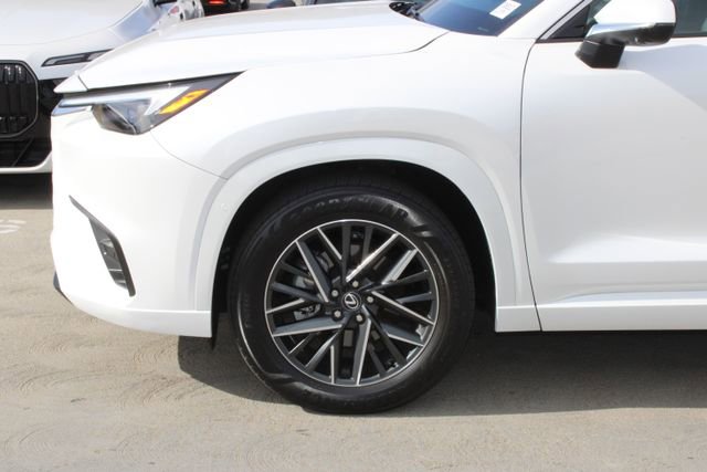 Certified 2024 Lexus TX 350 AWD w/ Technology Package image 4