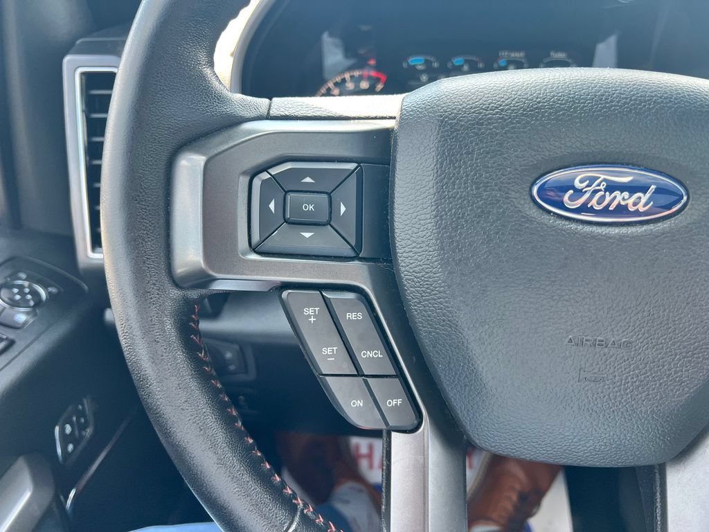 Used 2019 Ford F150 Lariat w/ Equipment Group 502A Luxury AWD/4WD image 29