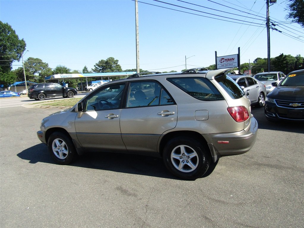 Used 2000 Lexus RX 300 4WD w/ Limited Pkg image 5