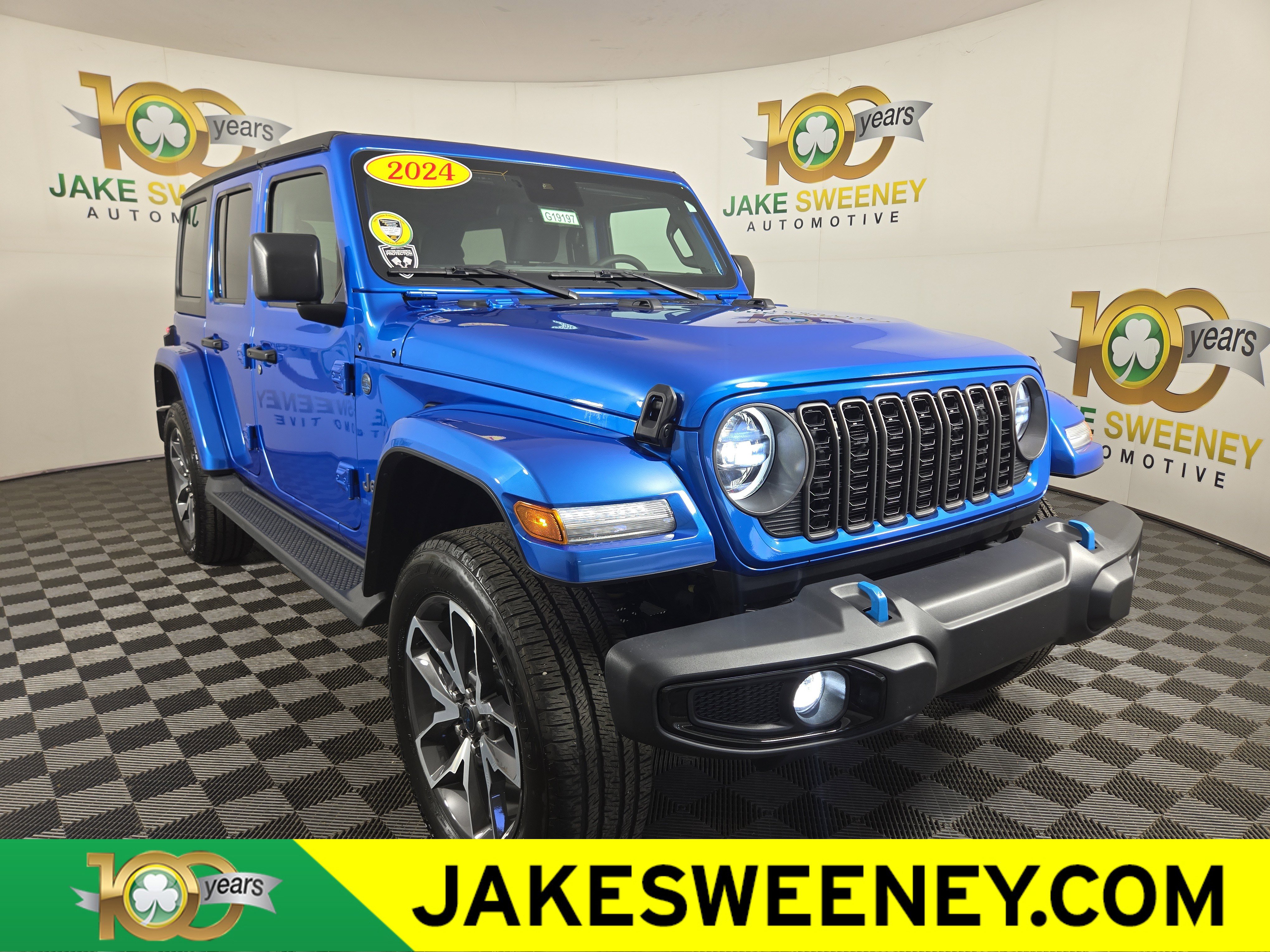 Used 2024 Jeep Wrangler Sport S w/ Convenience Group image 1