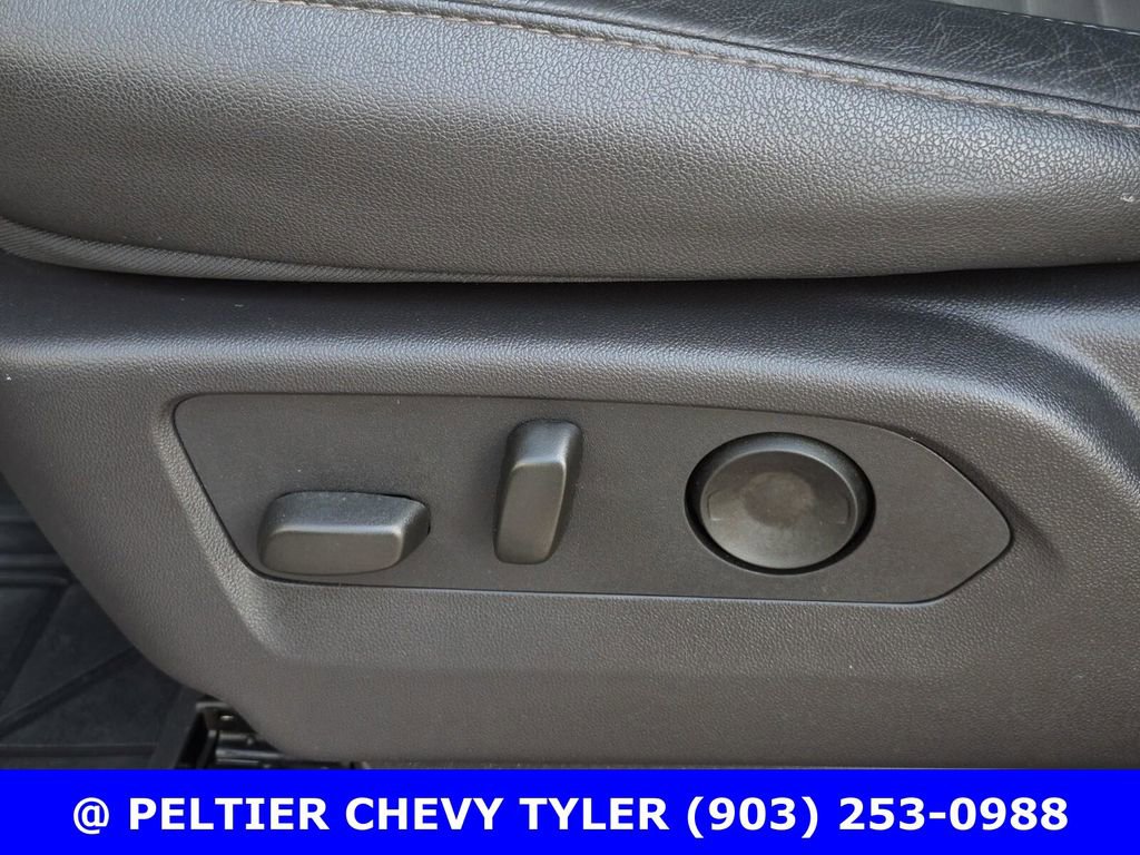 Used 2024 Chevrolet Silverado 2500 ZR2 w/ Technology Package AWD/4WD image 40