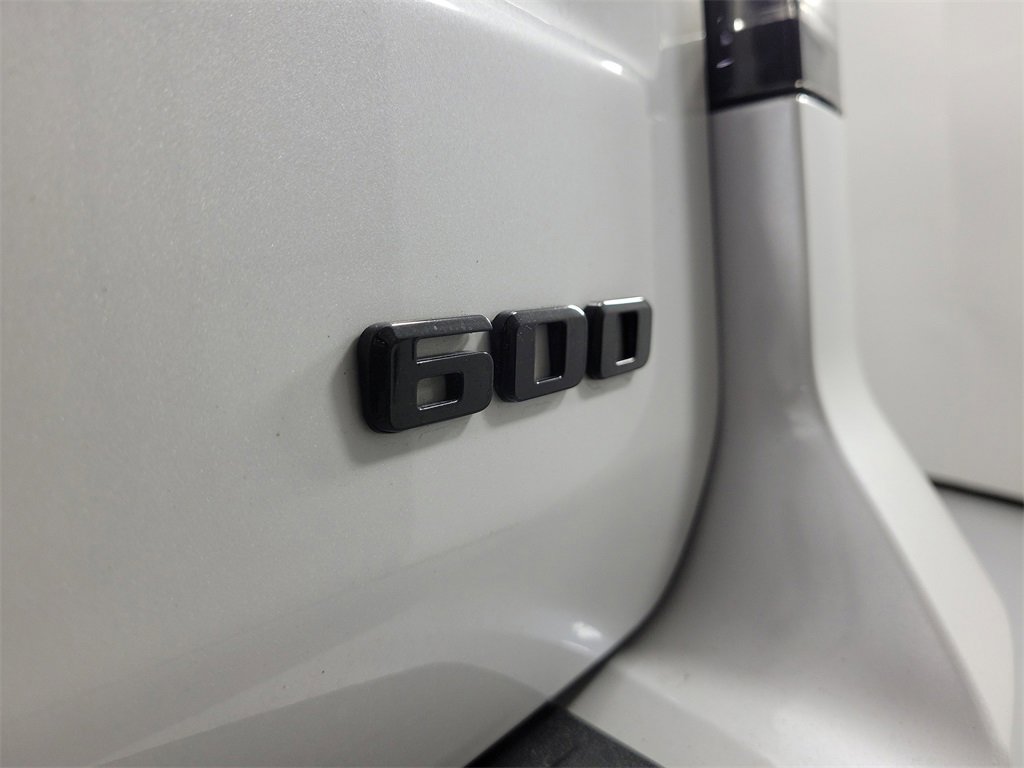 Certified 2023 Cadillac Escalade Sport Platinum w/ LPO, ONYX Package image 5