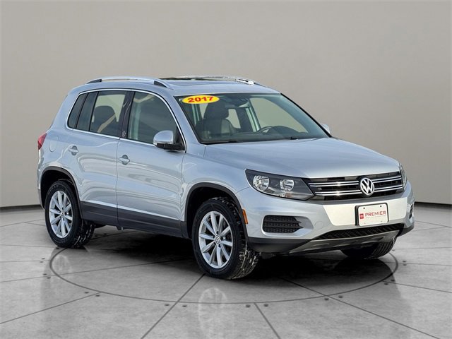 Used 2017 Volkswagen Tiguan Wolfsburg Edition image 8