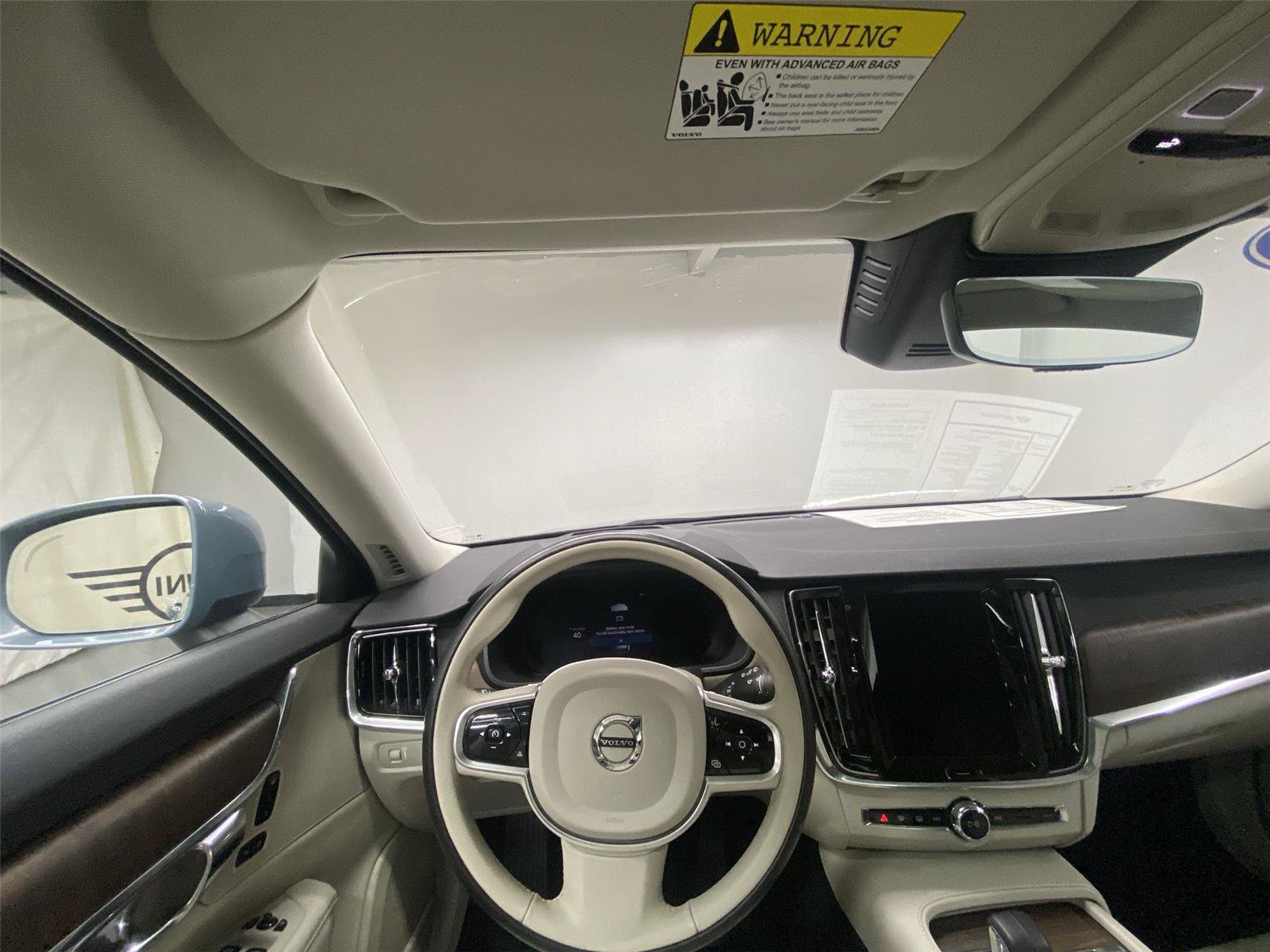 Used 2022 Volvo V90 B6 Cross Country w/ Advanced Package AWD/4WD image 30