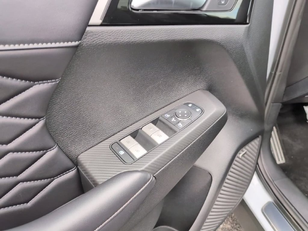 New 2026 Mitsubishi Outlander SEL AWD/4WD image 18