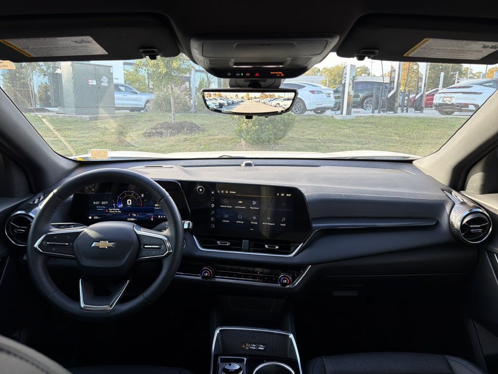 Used 2026 Chevrolet Equinox LT w/ Convenience Package II FWD image 20