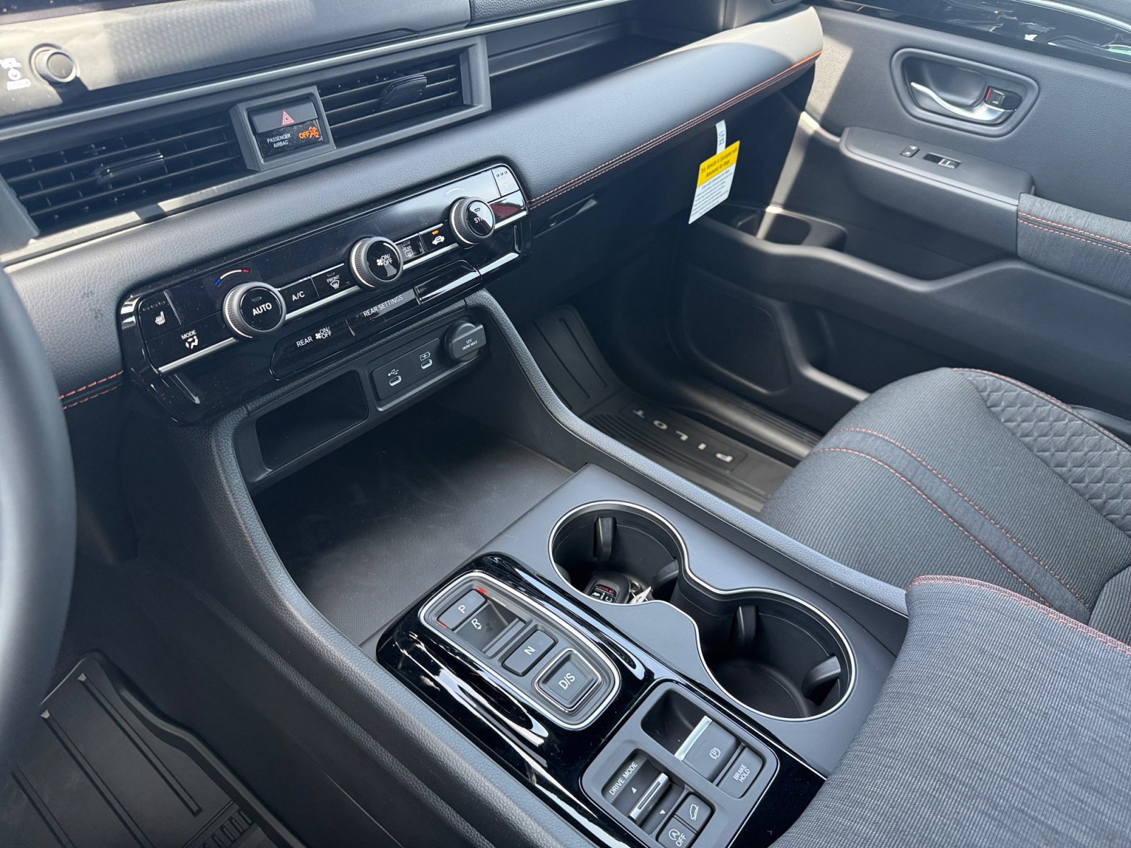 New 2026 Honda Pilot Sport image 13