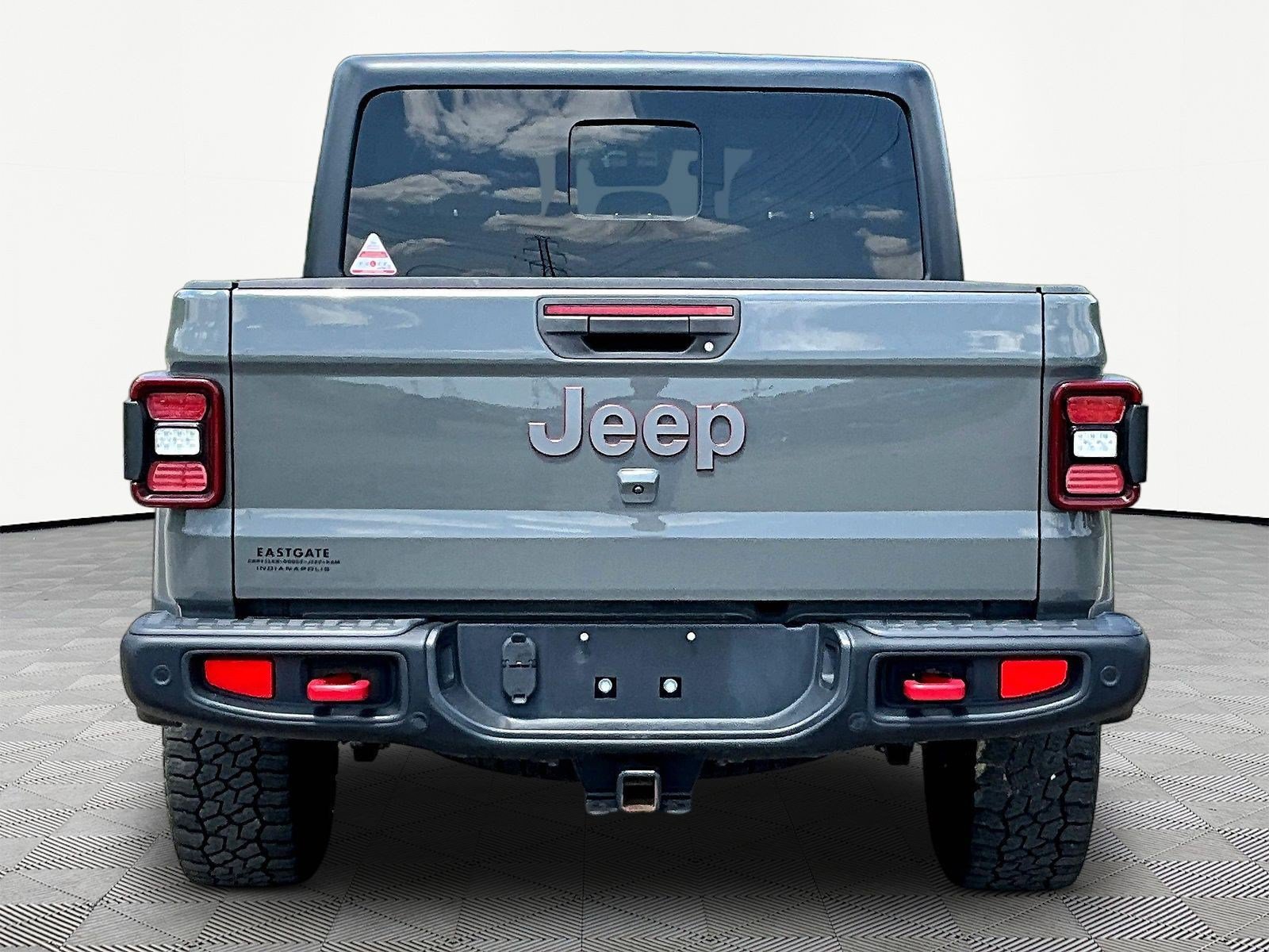 Used 2021 Jeep Gladiator Rubicon AWD/4WD image 5