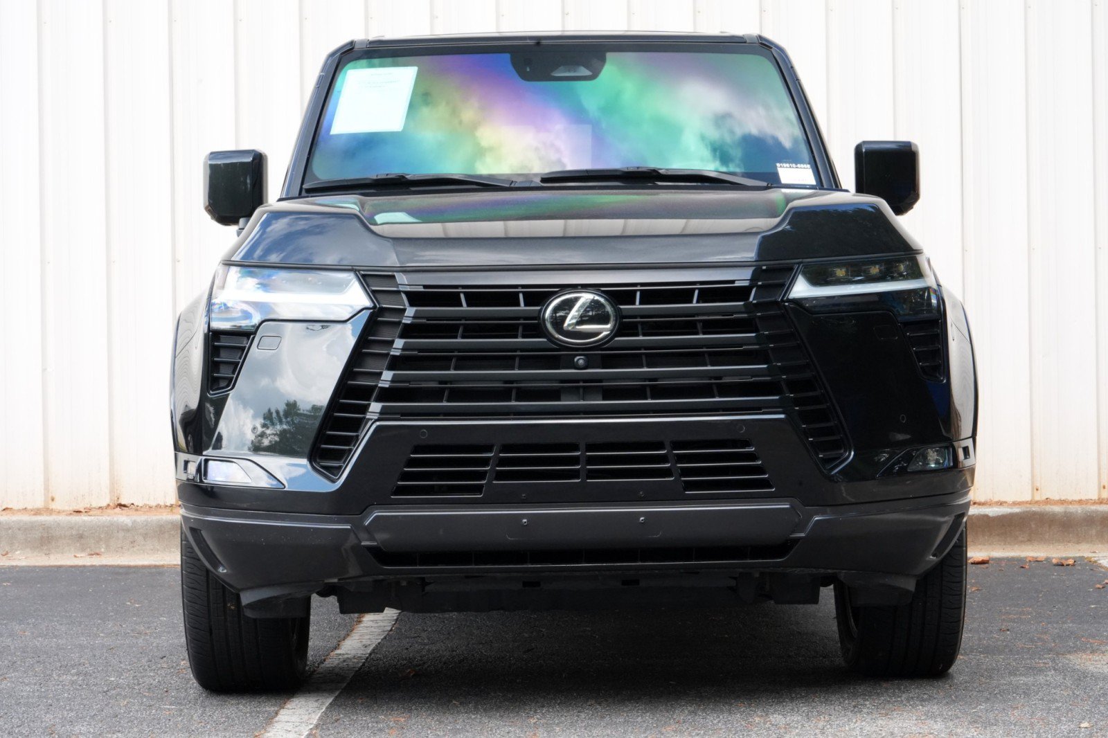 Used 2024 Lexus GX 550 w/ Cold Area Package AWD/4WD image 7