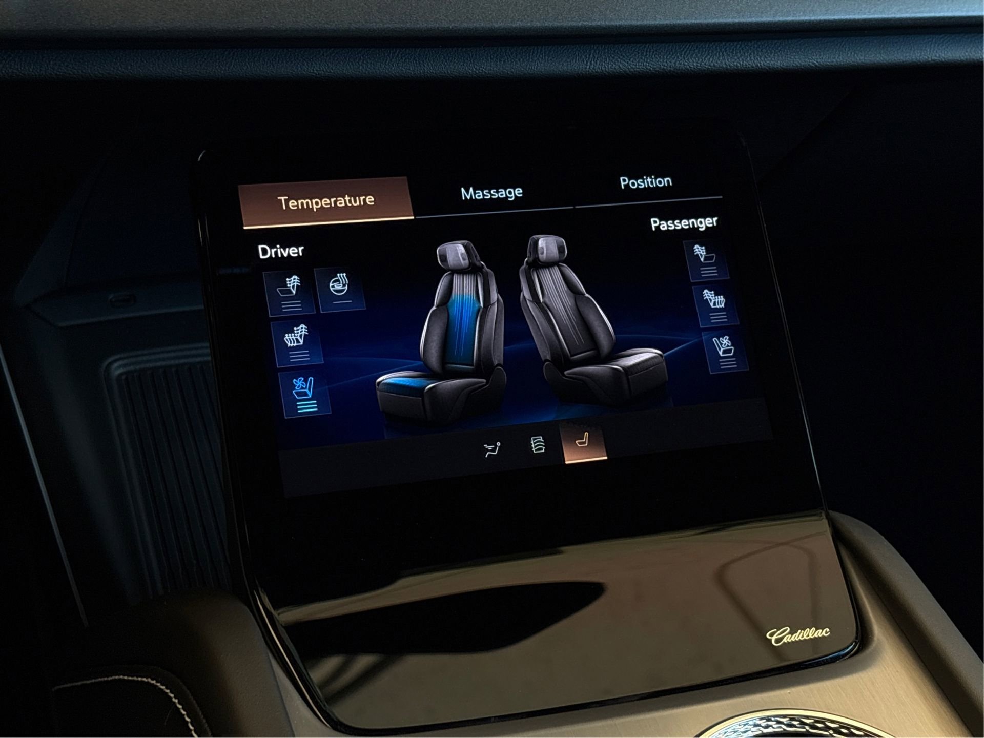 New 2026 Cadillac Vistiq Platinum image 33