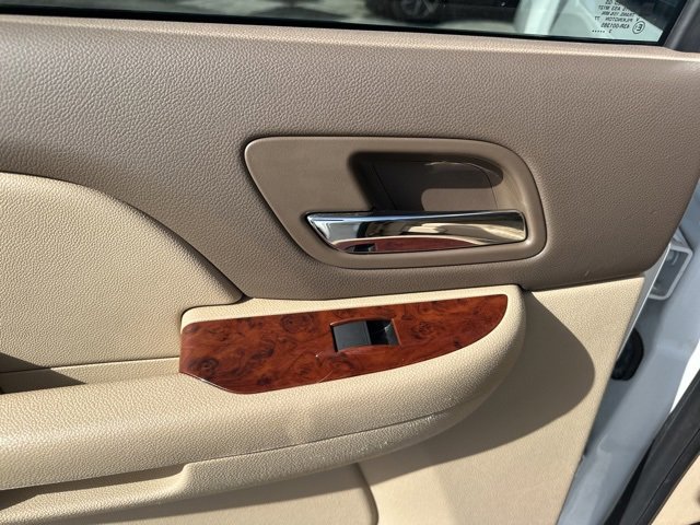 Used 2014 Chevrolet Silverado 2500 LTZ w/ LTZ Plus Package image 81